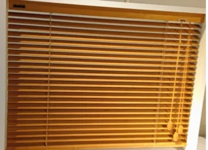 persianas de madera